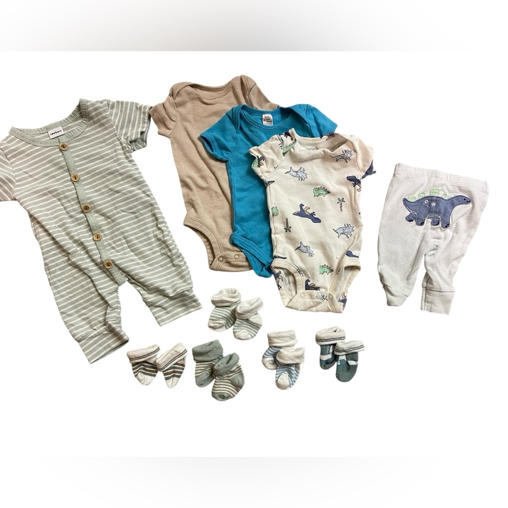 Dino Baby Boy Bundle 0-3mo